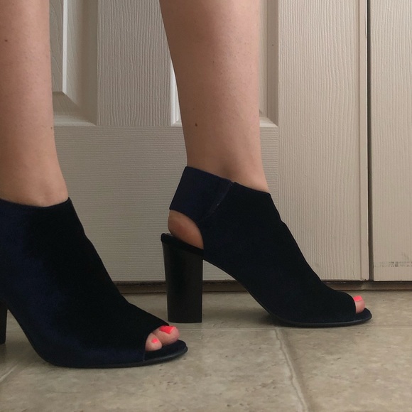Blue velvet heels - Picture 4 of 4